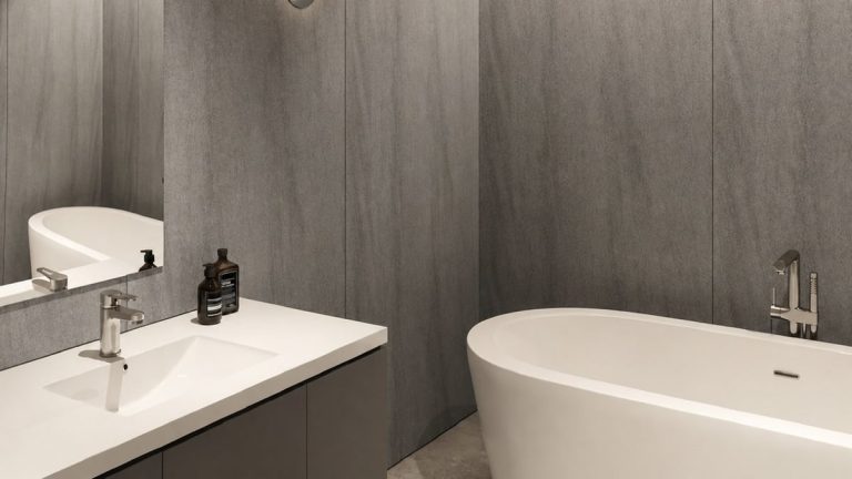 Japan Bathroom Unit Bath No Tiles Cover